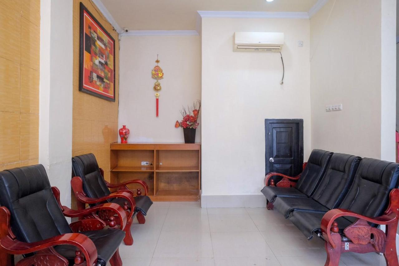 Reddoorz At Hotel Rich Parepare Near Pantai Mattirotasi מראה חיצוני תמונה
