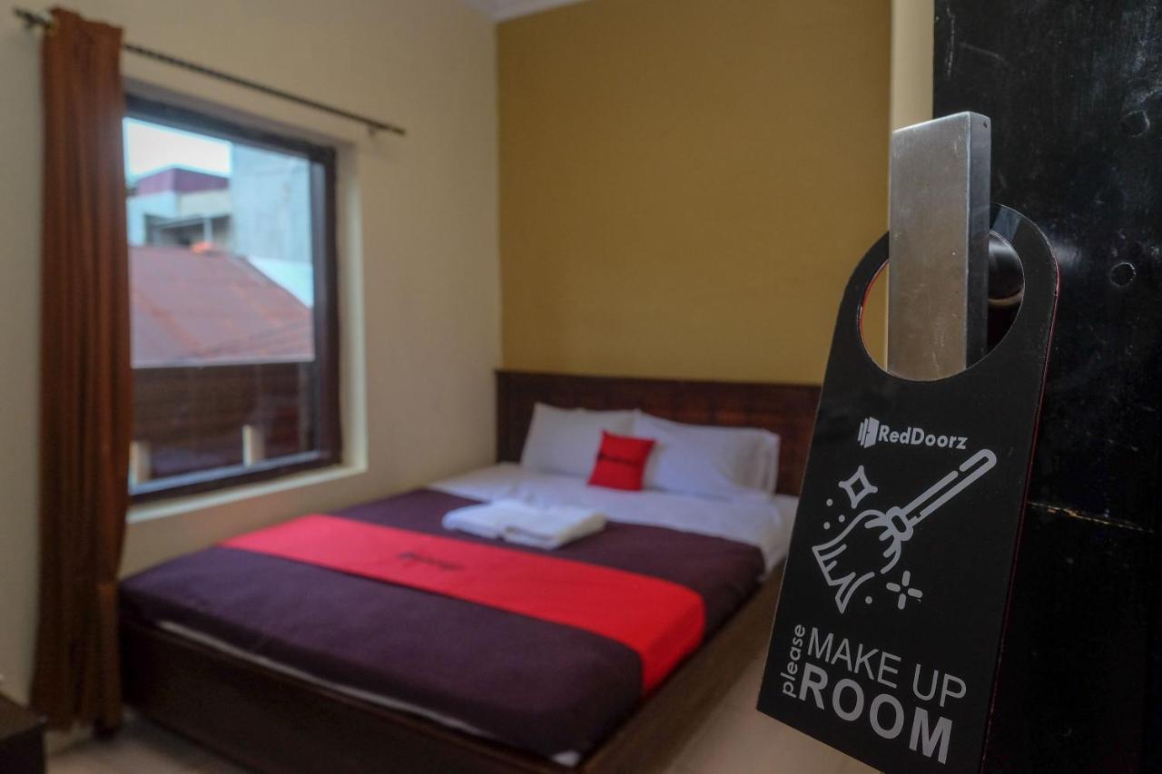 Reddoorz At Hotel Rich Parepare Near Pantai Mattirotasi מראה חיצוני תמונה