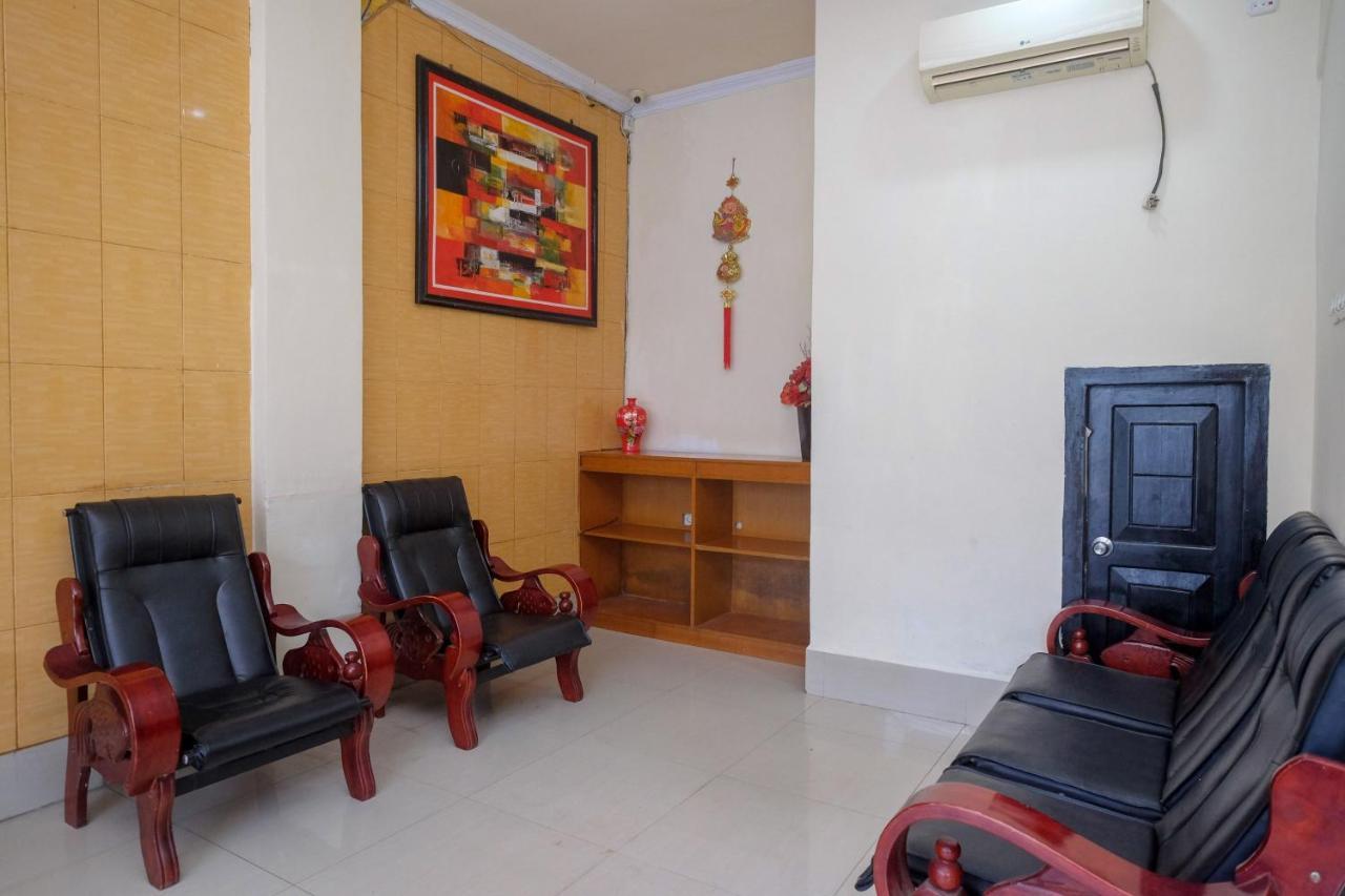 Reddoorz At Hotel Rich Parepare Near Pantai Mattirotasi מראה חיצוני תמונה